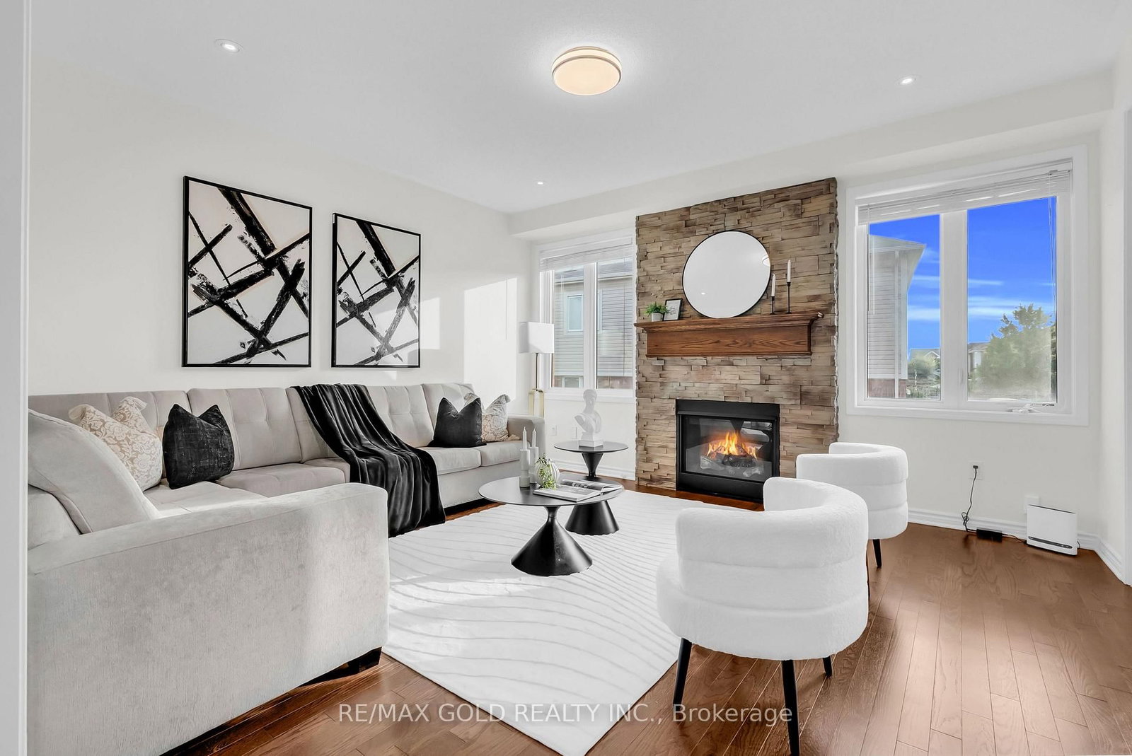 1547 Farmstead Drive • Milton, ON photo 9