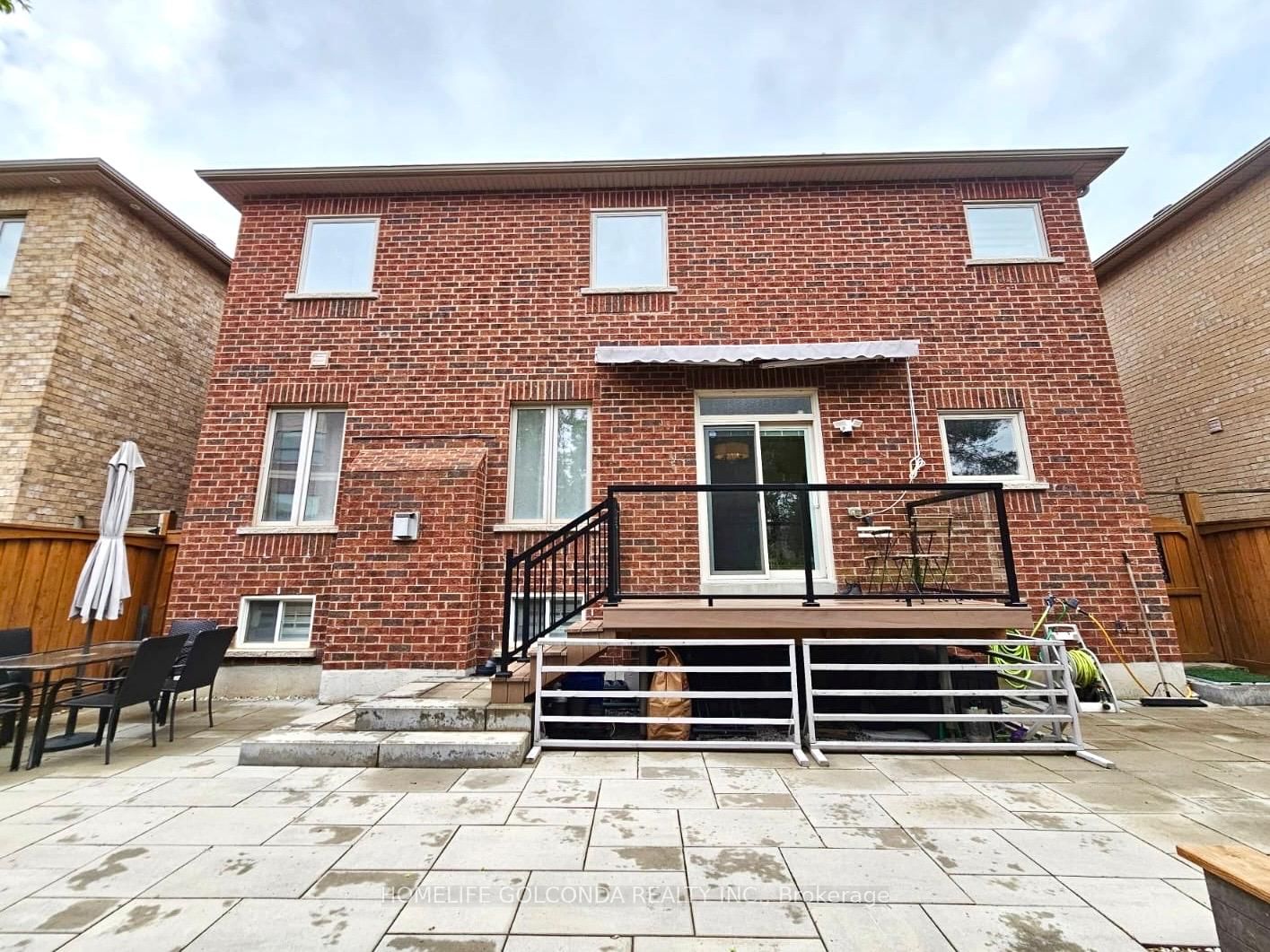 3252 Larry Crescent • Oakville, ON photo 14