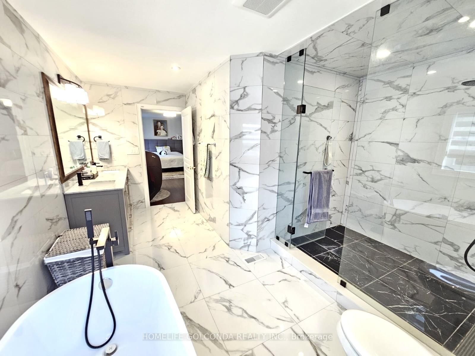 3252 Larry Crescent • Oakville, ON photo 23