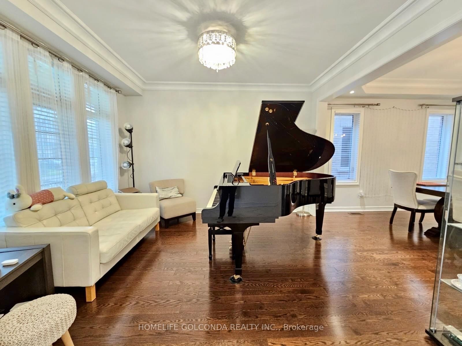 3252 Larry Crescent • Oakville, ON photo 4
