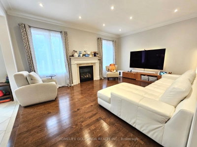 3252 Larry Crescent • Oakville, ON photo 8