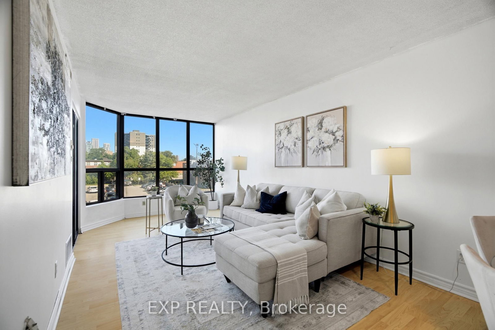 25 Agnes Street • #202 • Mississauga, ON photo 16