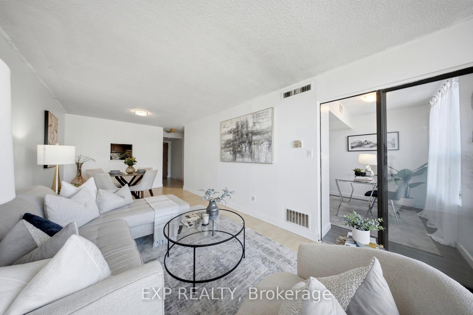 25 Agnes Street • #202 • Mississauga, ON photo 20