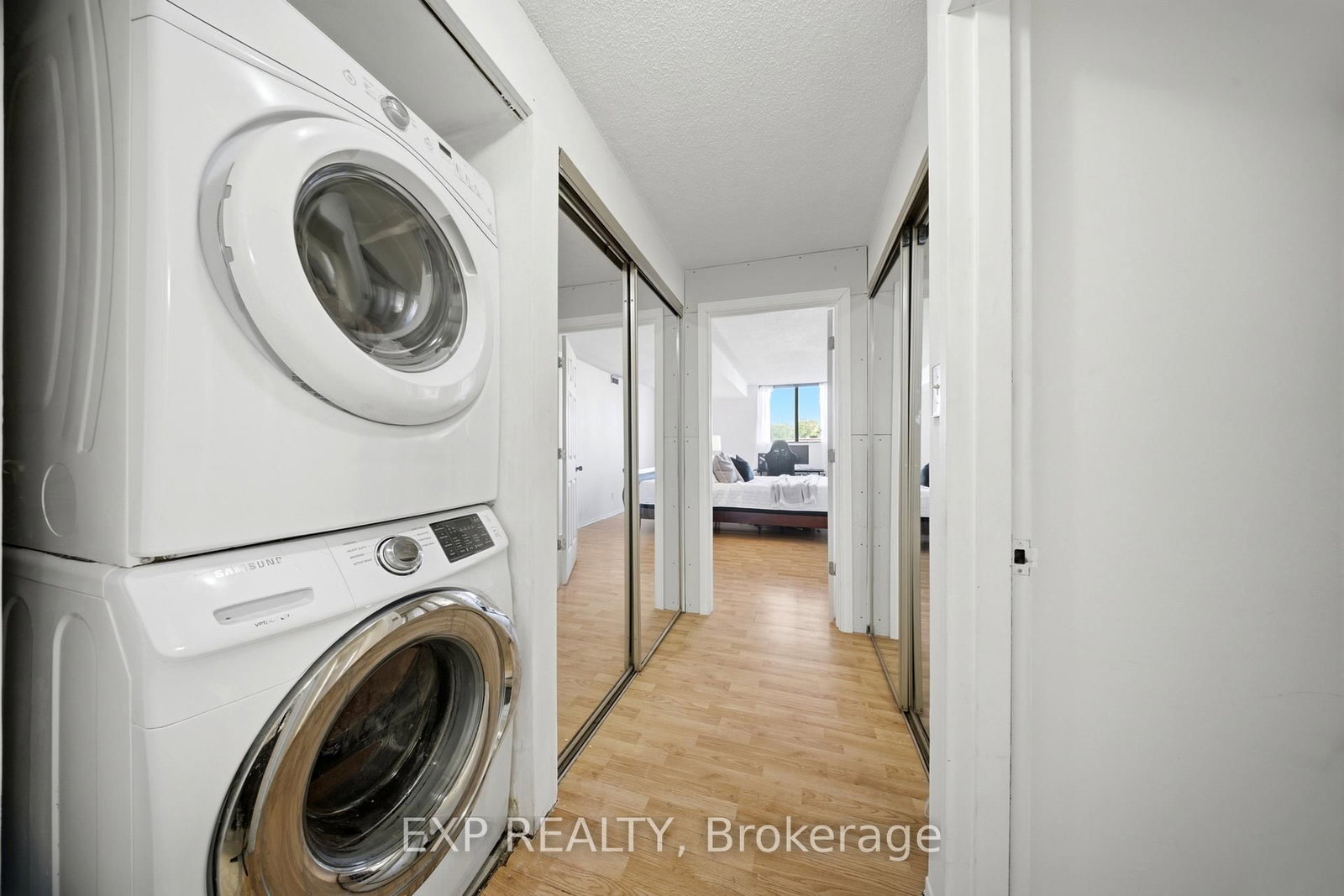 25 Agnes Street • #202 • Mississauga, ON photo 25