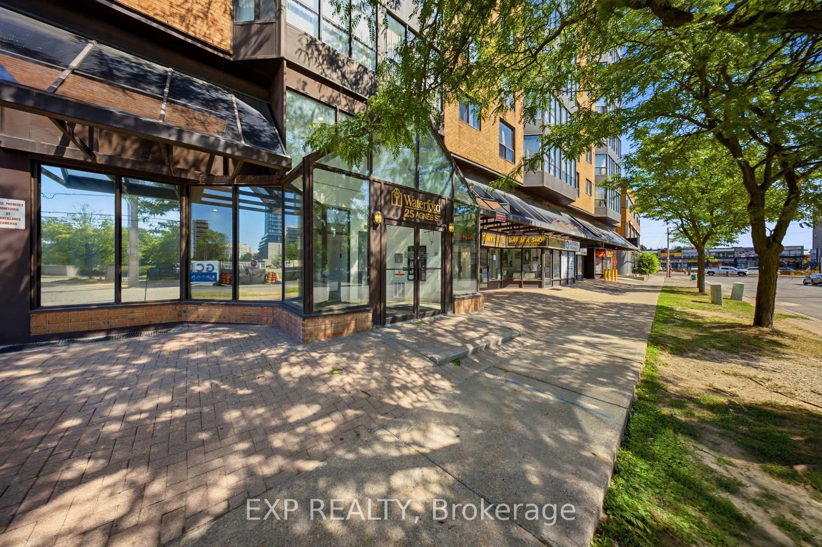 25 Agnes Street • #202 • Mississauga, ON photo 6