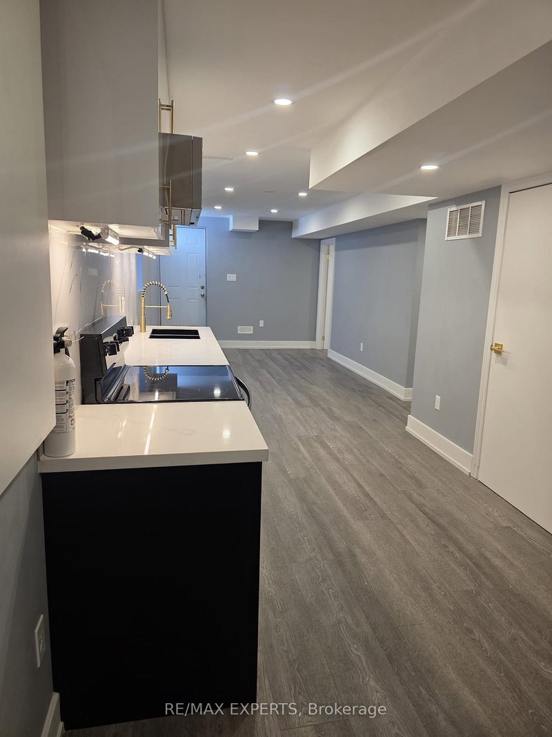 Bsmt - 3 Appleaire Crescent