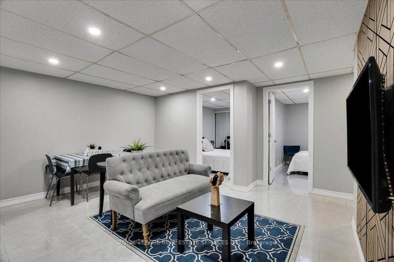 1310 Gulleden Mississauga,ON L4X 1Y9 — Photo 34