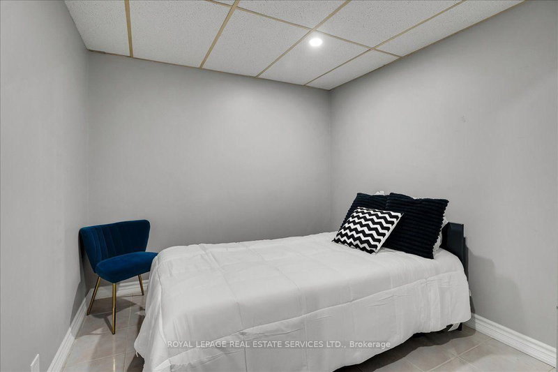 1310 Gulleden Mississauga,ON L4X 1Y9 — Photo 37