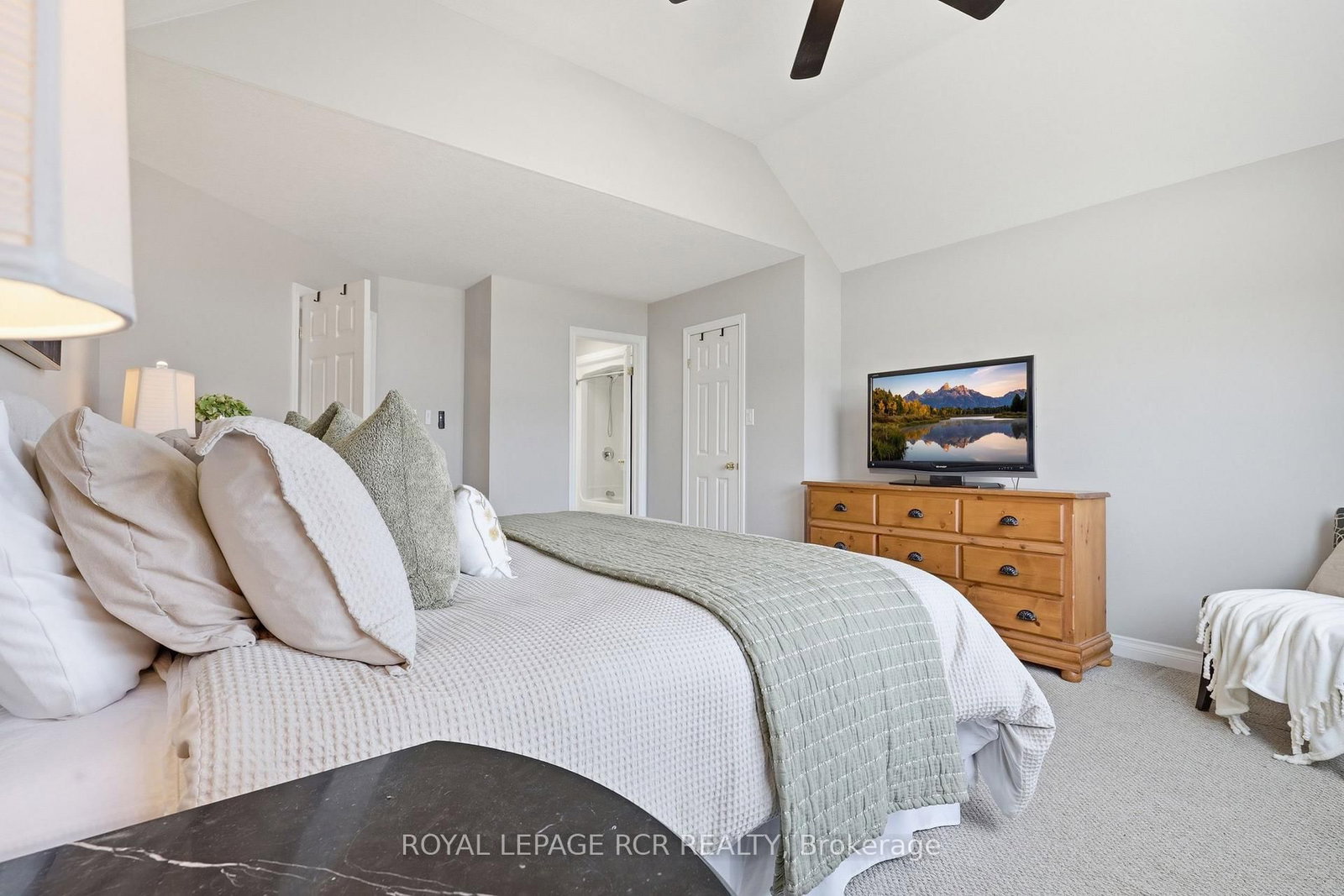 42 Glengarry Road • Orangeville, ON photo 23