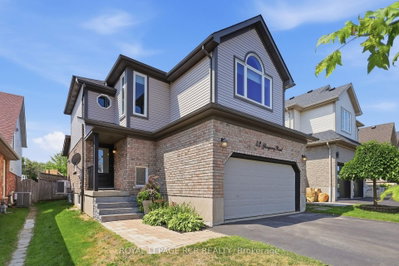 42 Glengarry Road • Orangeville, ON photo 4