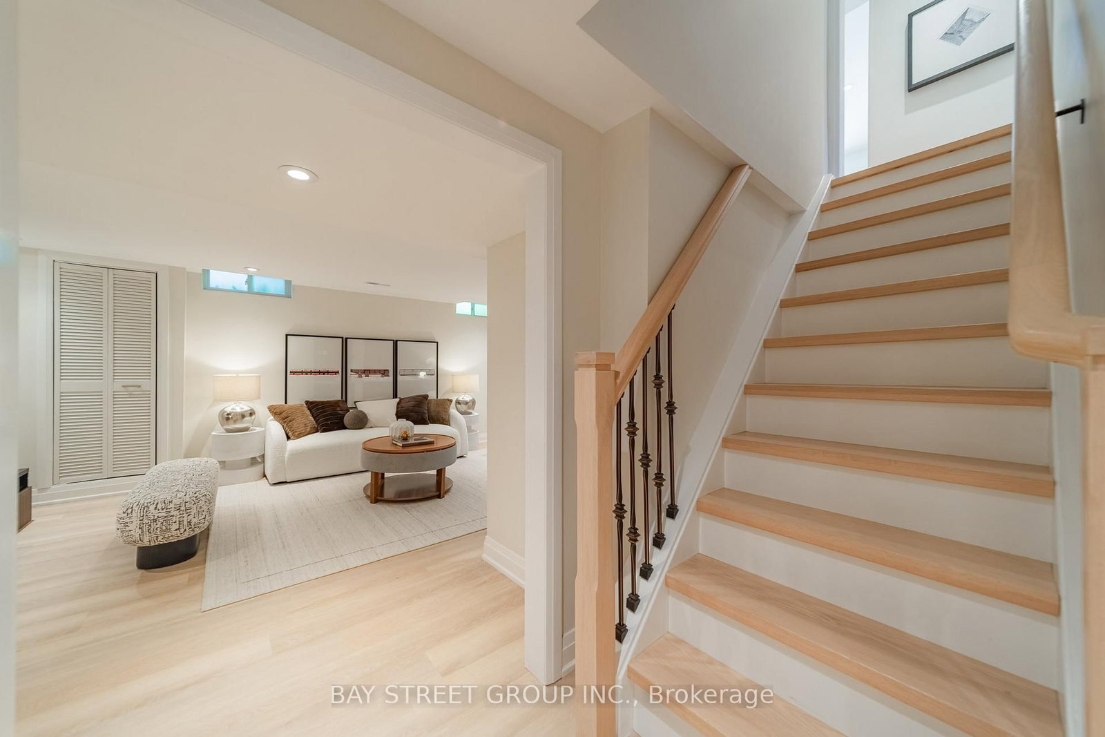 2366 Devon Road • Oakville, ON photo 24