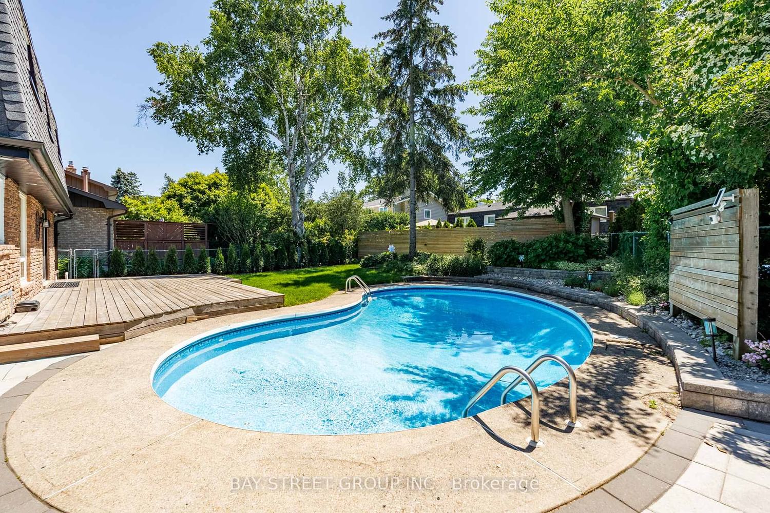 2366 Devon Road • Oakville, ON photo 34