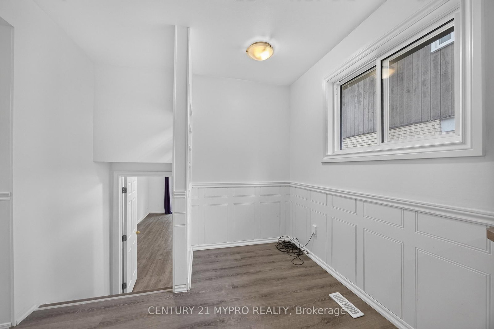 2501 Cobbinshaw Circle • Mississauga, ON photo 12