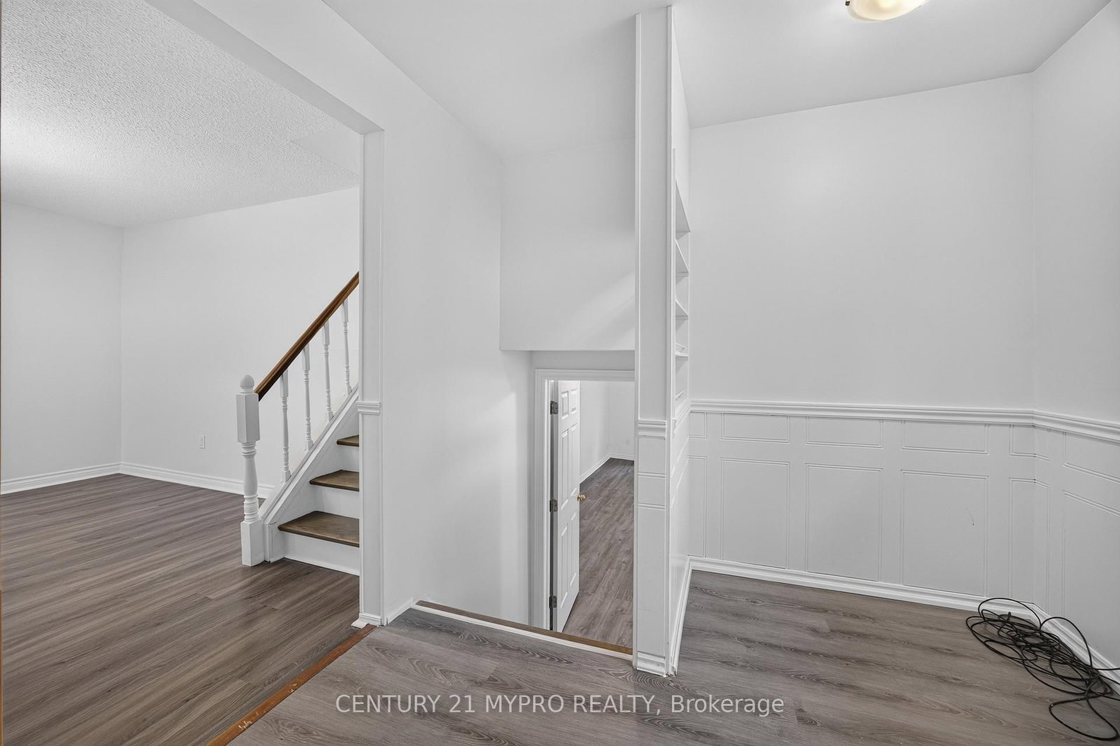 2501 Cobbinshaw Circle • Mississauga, ON photo 14