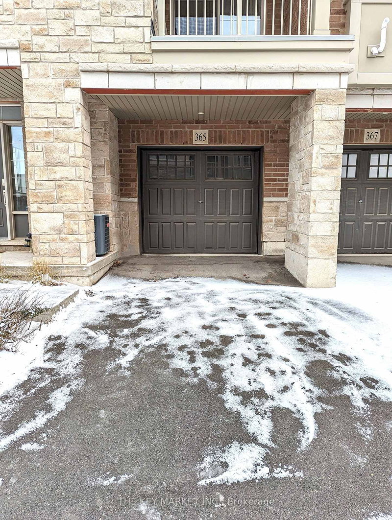 365 Belcourt Common Street
