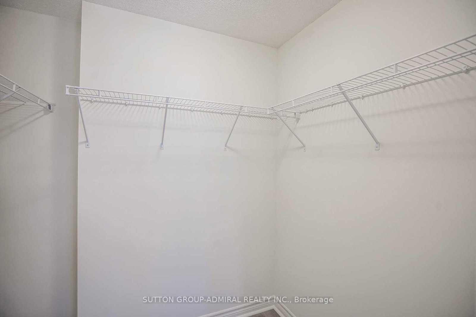 39 Annie Craig Drive • #Th 104 • Toronto, ON photo 18