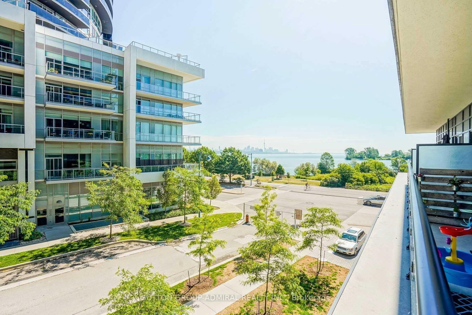 39 Annie Craig Drive • #Th 104 • Toronto, ON photo 26