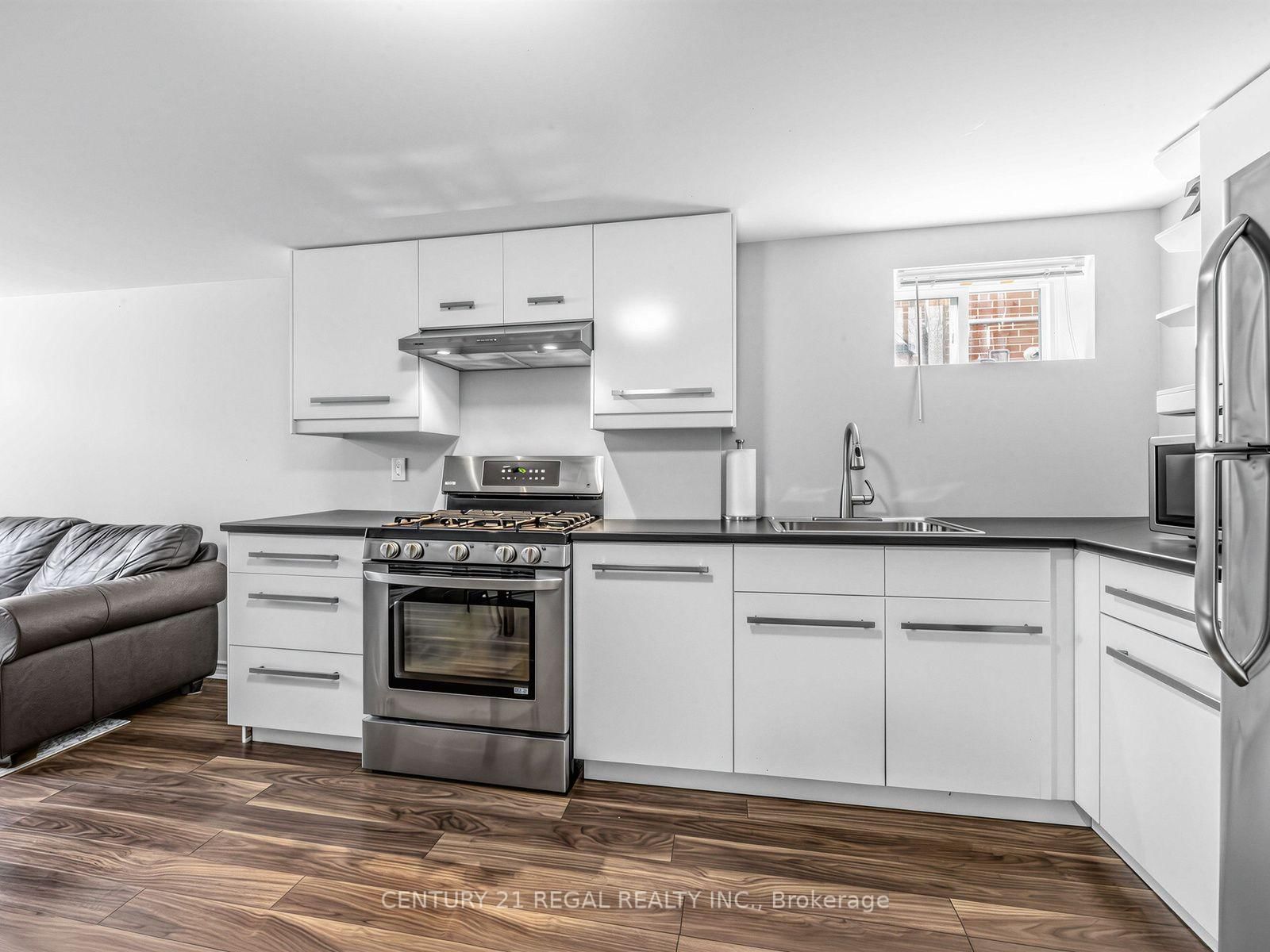 281 Thistle Down Boulevard • Toronto, ON photo 26