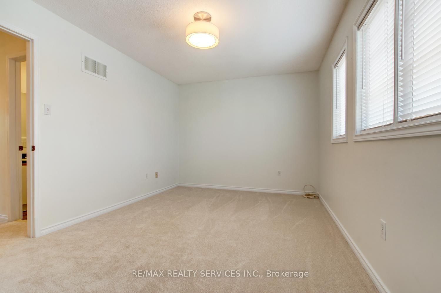 63 Herkes Drive • Brampton, ON photo 18