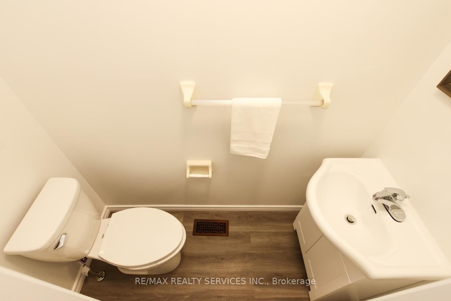 63 Herkes Drive • Brampton, ON photo 3