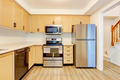 63 Herkes Drive • Brampton, ON photo 5