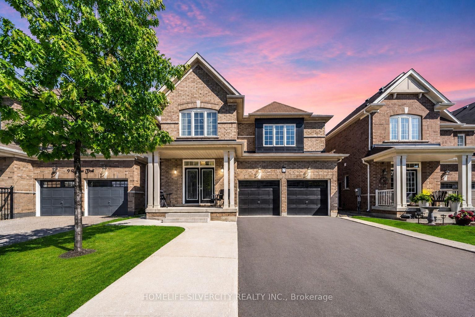 7 Iguana Trail • Brampton, ON photo 1