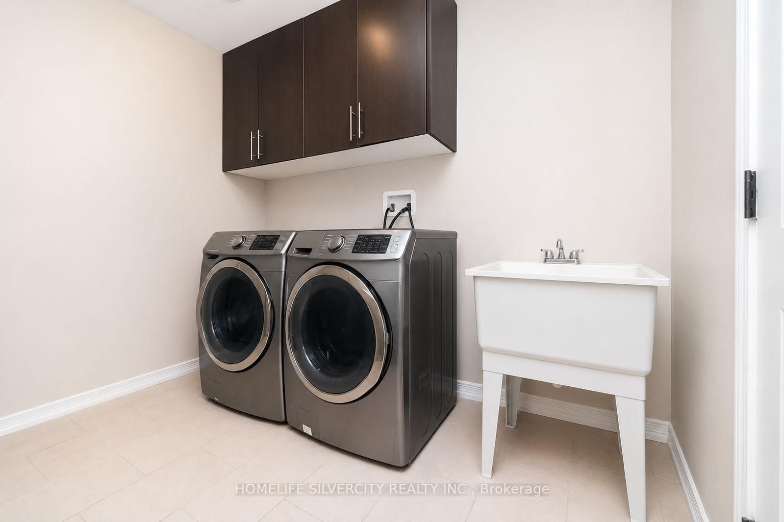 7 Iguana Trail • Brampton, ON photo 14