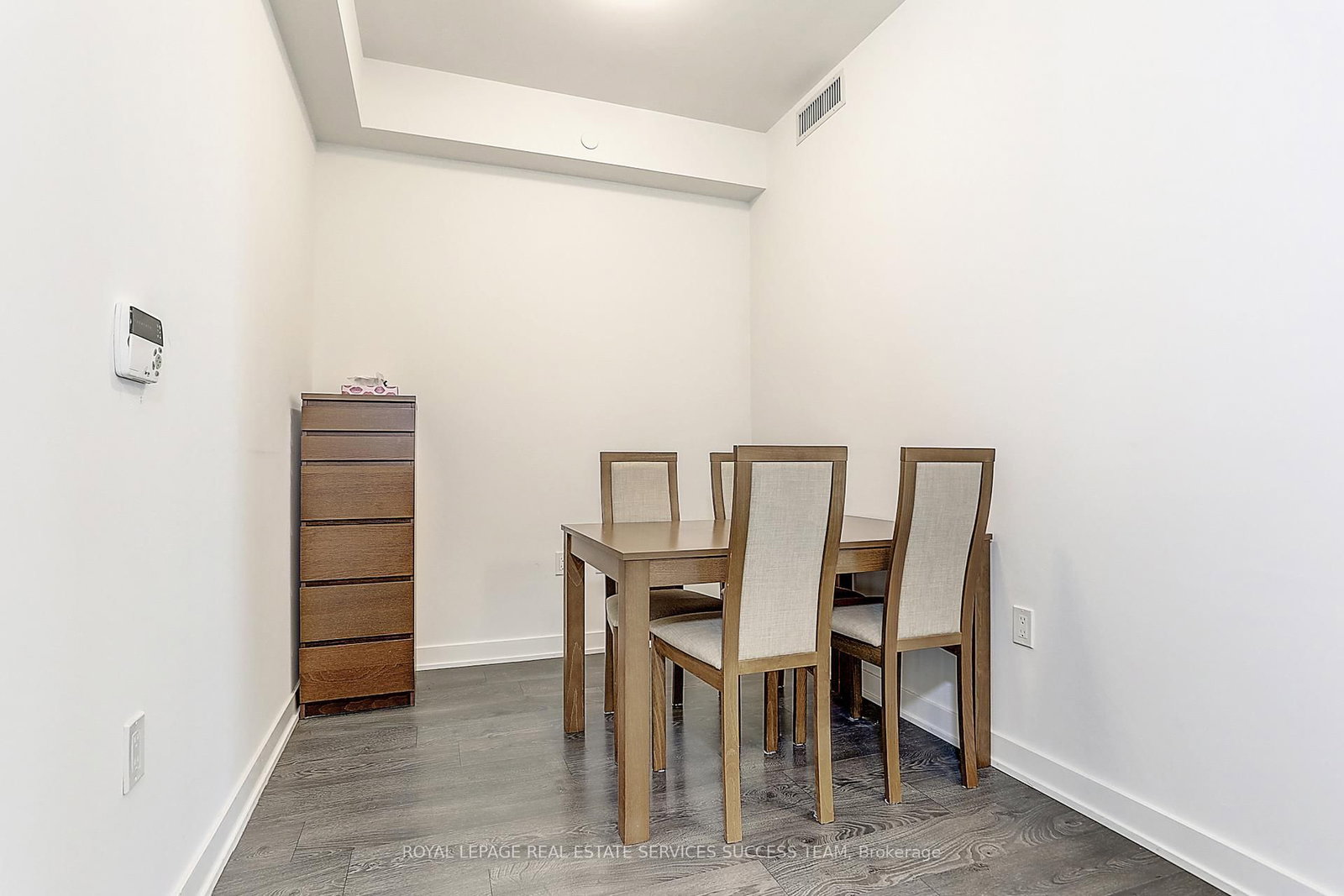 4699 Glen Erin Mississauga,ON L5M 2E5 — Photo 5