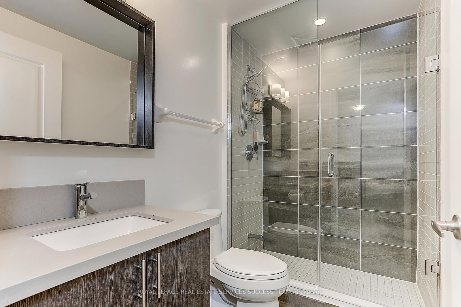 4699 Glen Erin Mississauga,ON L5M 2E5 — Photo 8