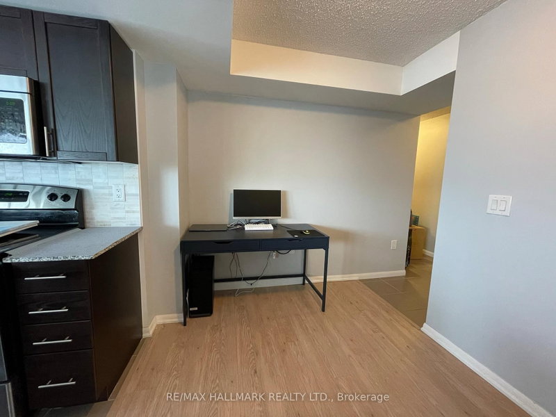 1507 - 830 Lawrence Avenue W