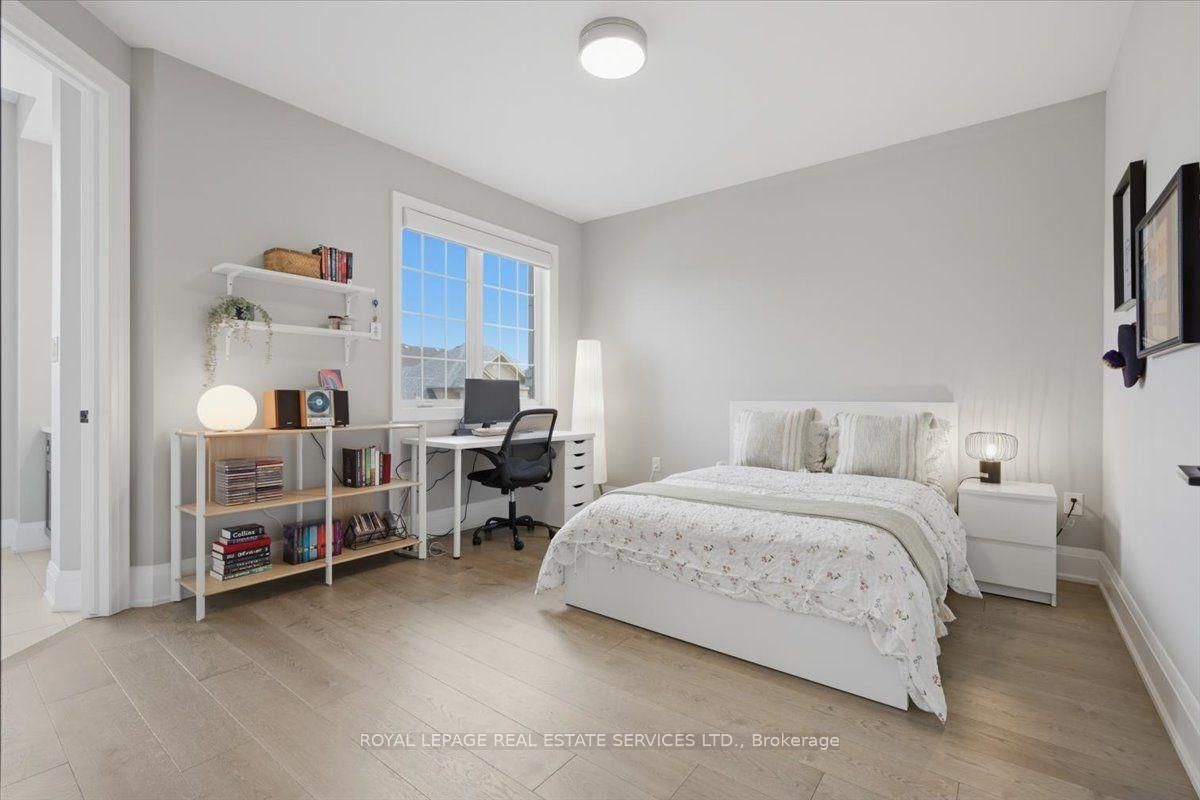 3300 Sunningdale Gardens • Oakville, ON photo 30