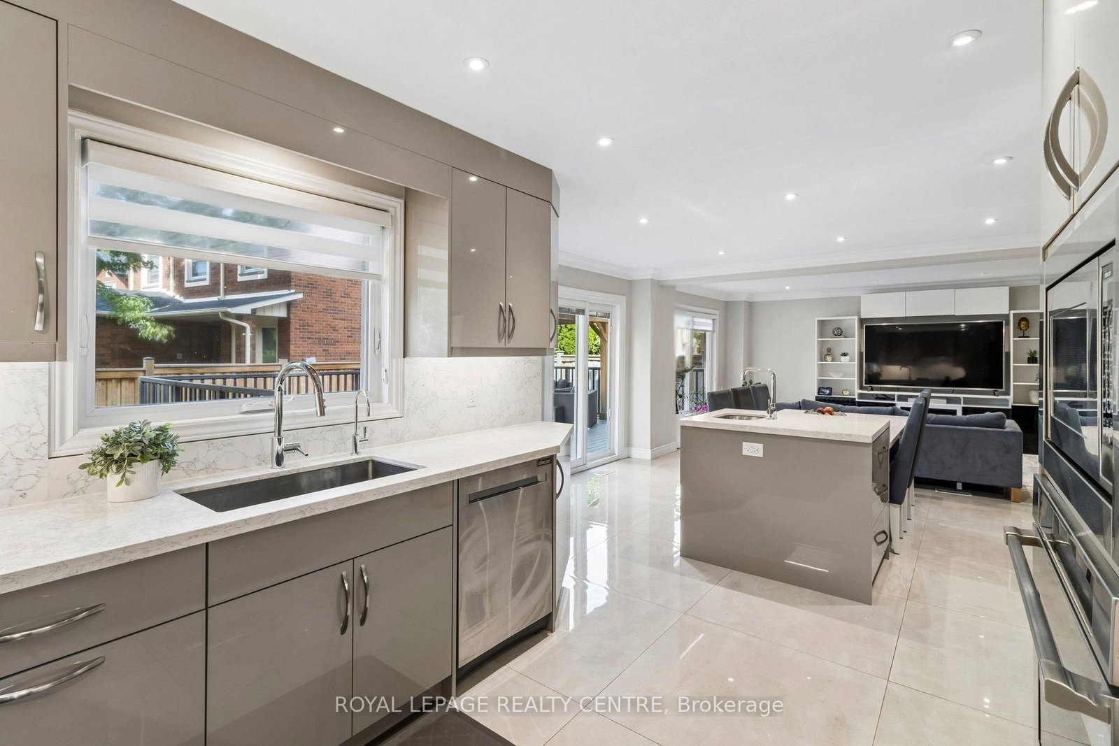 4480 Haydock Park Drive • Mississauga, ON photo 16