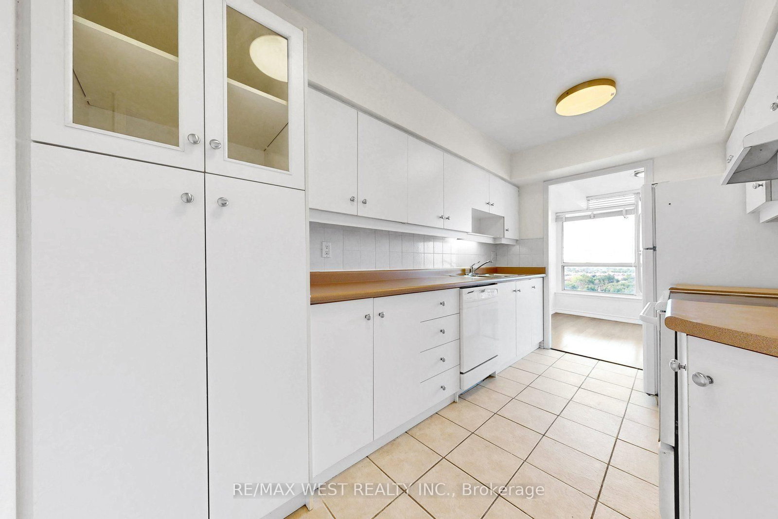 55 Elm Drive W • #1801 • Mississauga, ON photo 12