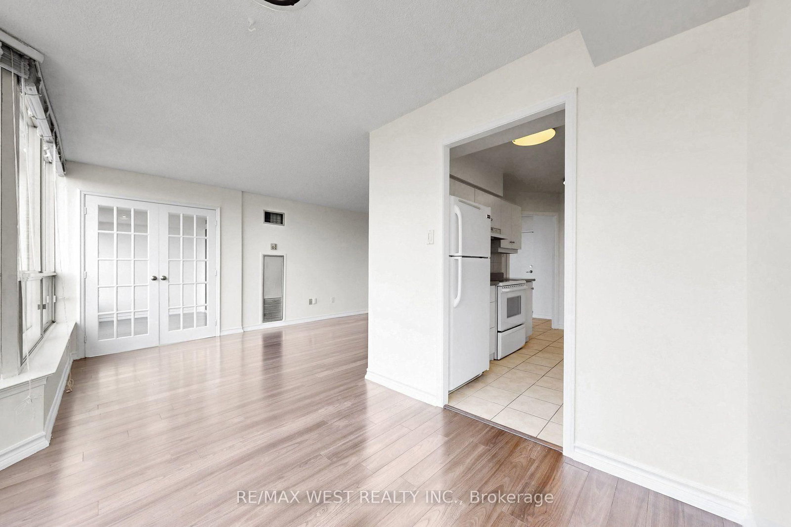 55 Elm Drive W • #1801 • Mississauga, ON photo 16