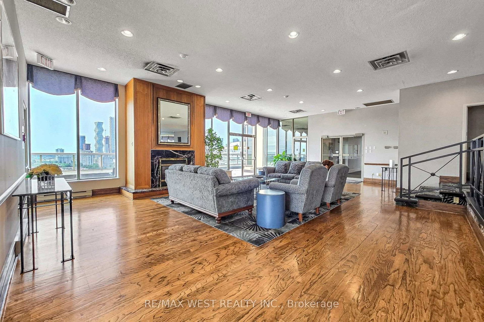 55 Elm Drive W • #1801 • Mississauga, ON photo 34