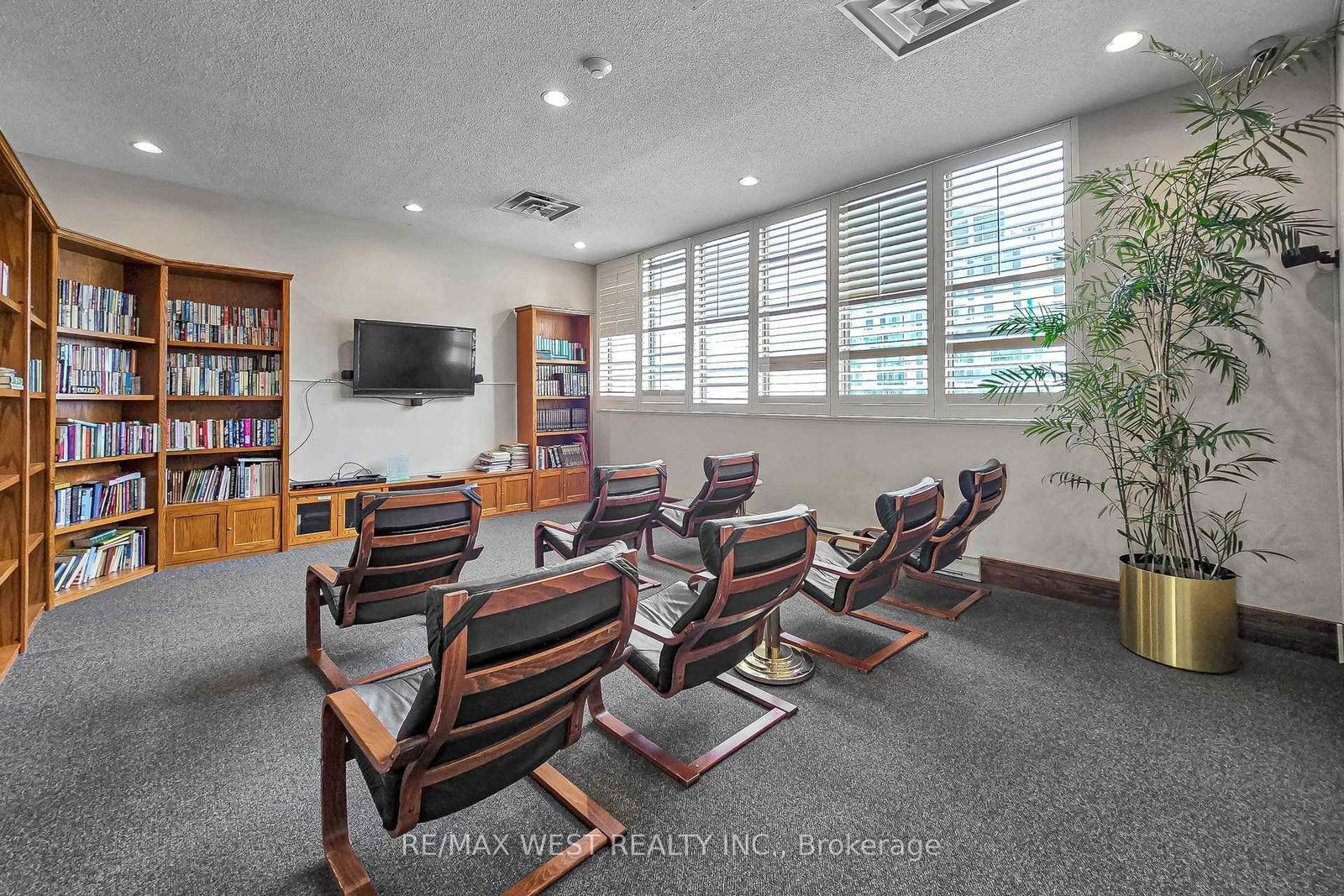 55 Elm Drive W • #1801 • Mississauga, ON photo 35