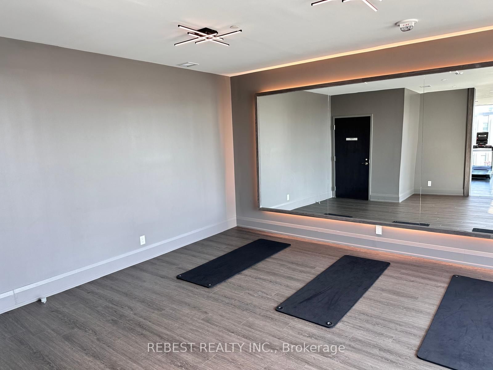 15 Lynch Street • #1603 • Brampton, ON photo 23