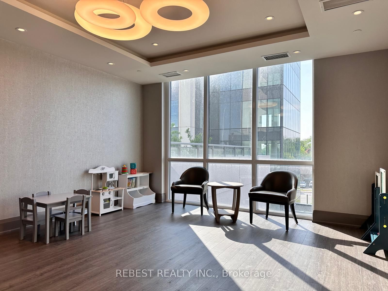 15 Lynch Street • #1603 • Brampton, ON photo 40