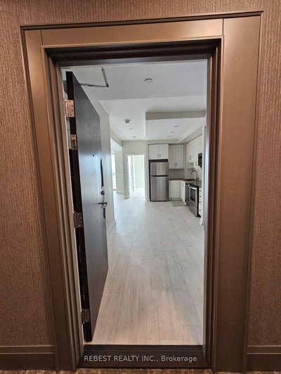 15 Lynch Street • #1603 • Brampton, ON photo 5