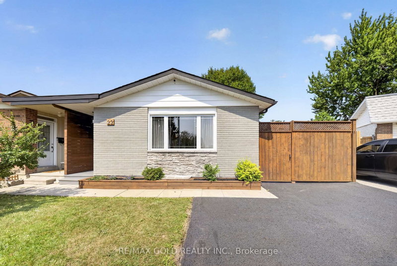 22 Deeside Crescent