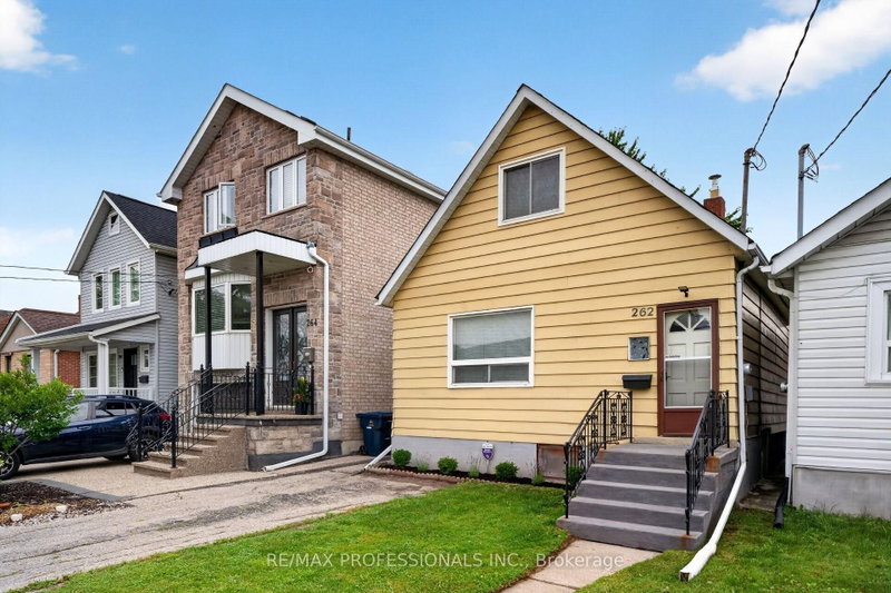 262 Melrose Street