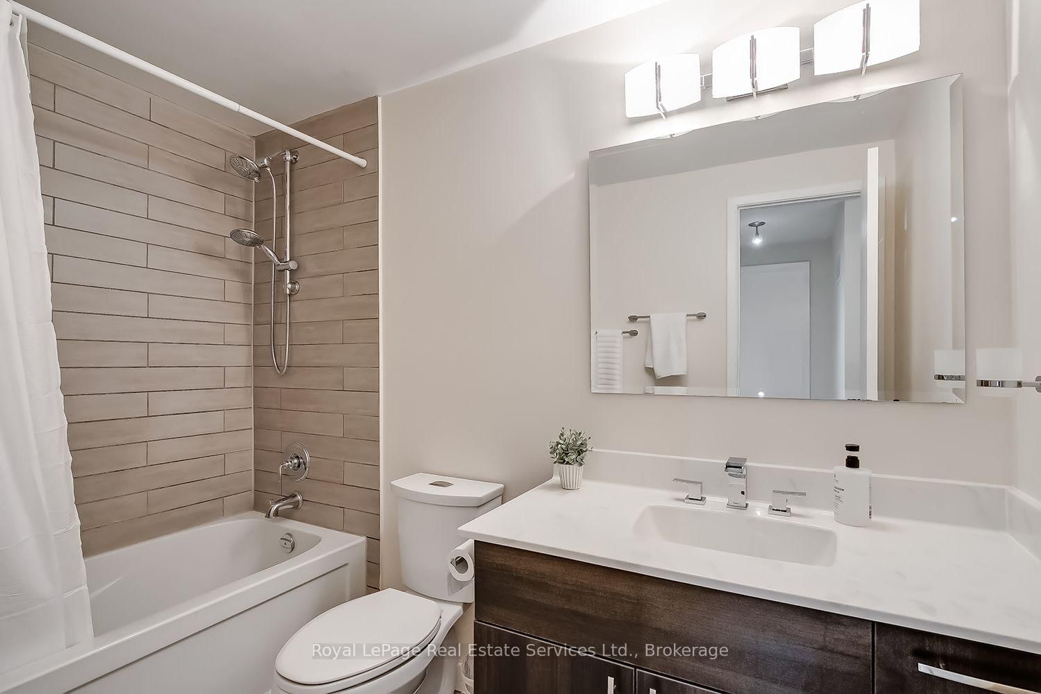 1194 Potters Wheel Crescent • Oakville, ON photo 21