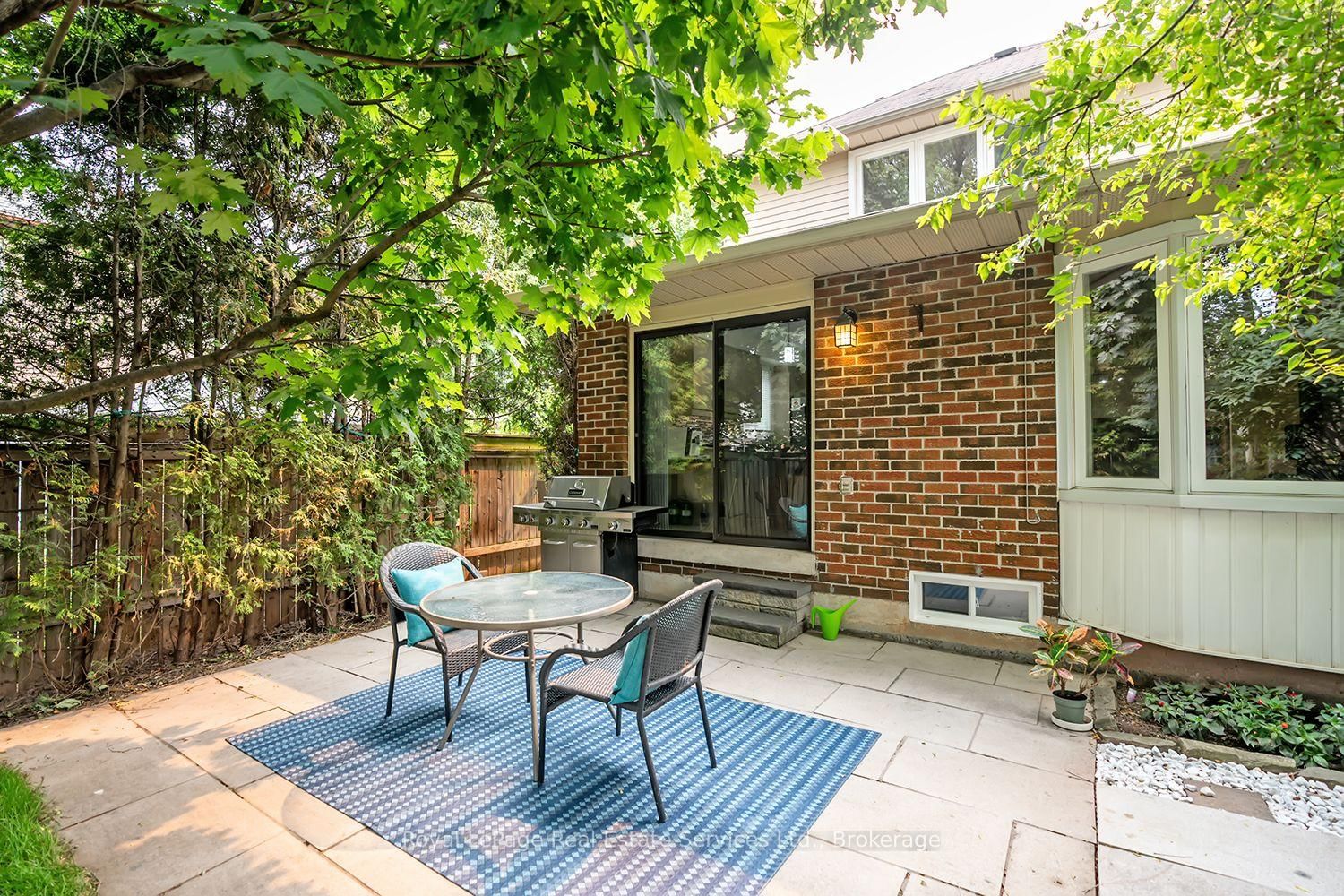 1194 Potters Wheel Crescent • Oakville, ON photo 27