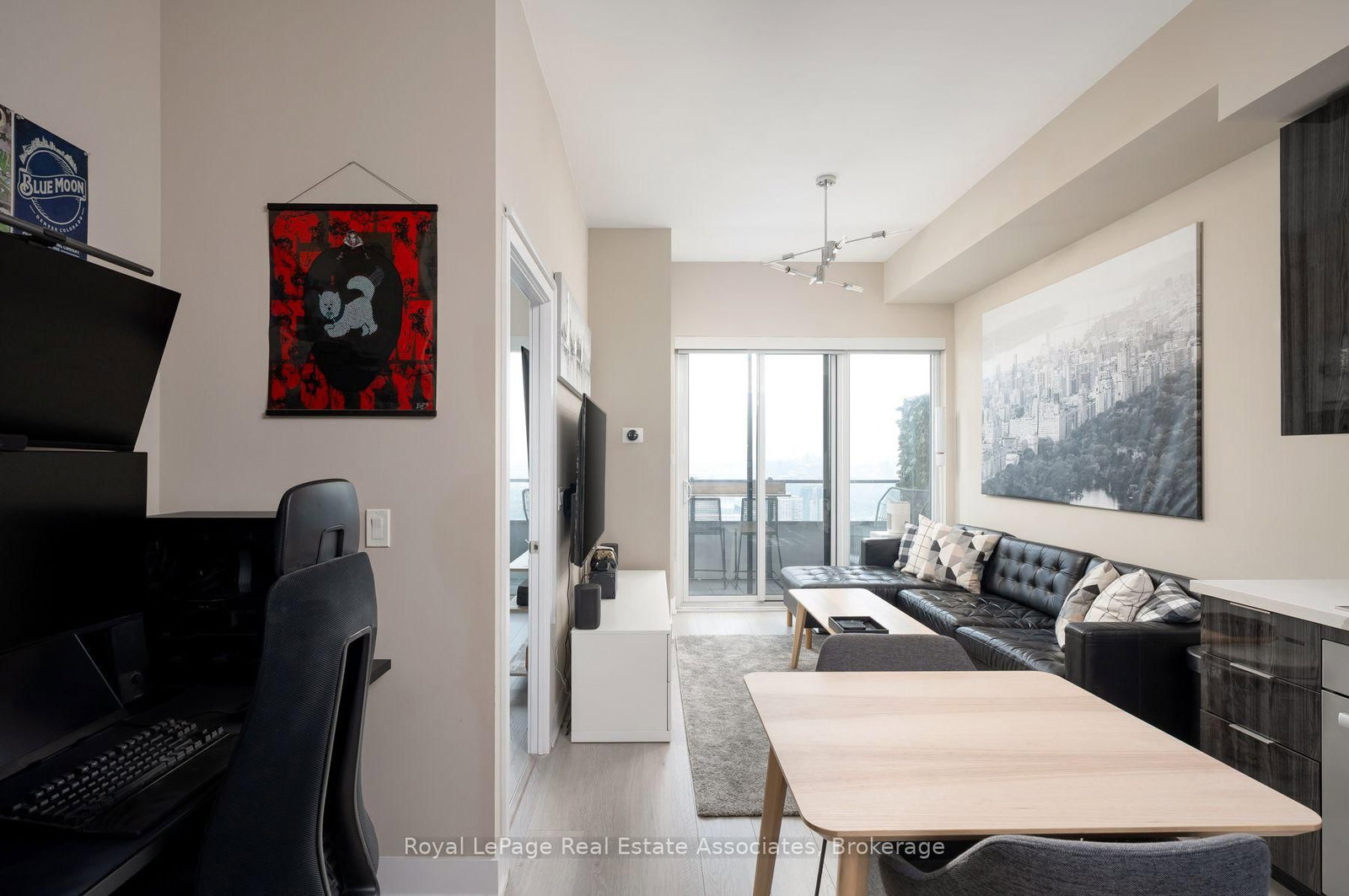 30 Shore Breeze Drive • #6104 • Toronto, ON photo 7