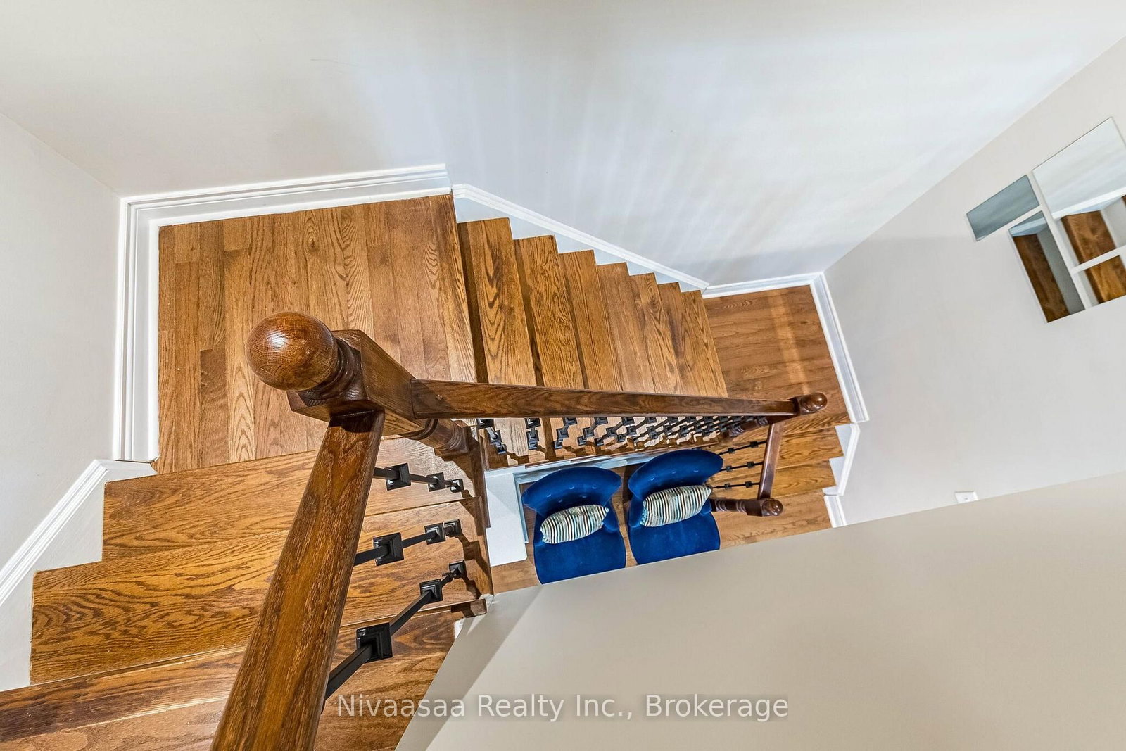 9 Parisian Road • Brampton, ON photo 17