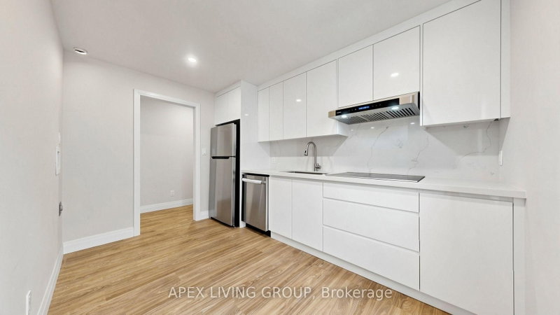 2C - 10 MIMICO Avenue