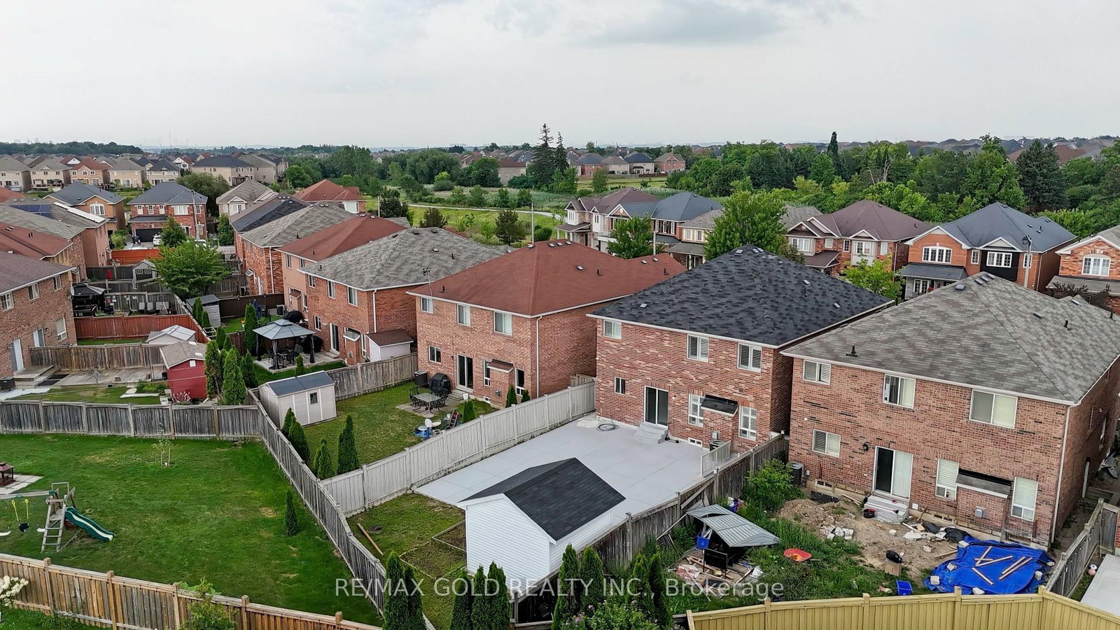 29 Abbotsbury Drive • Brampton, ON photo 36