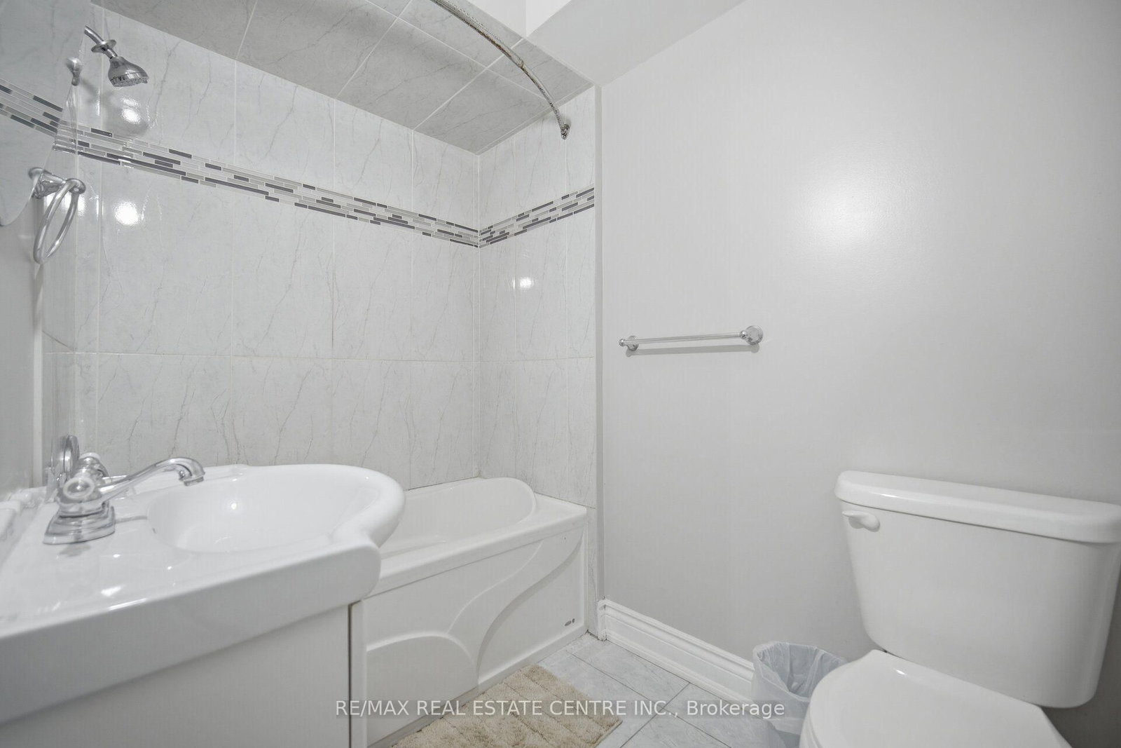 13 Dafoe Crescent • Brampton, ON photo 39