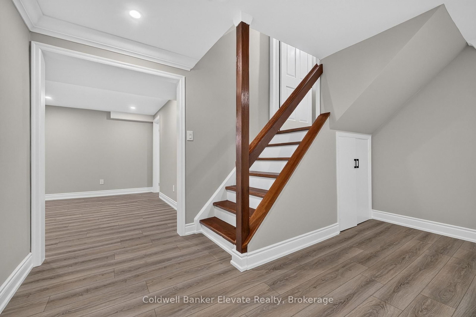 1677 Sherwood Forrest Circle • Mississauga, ON photo 32