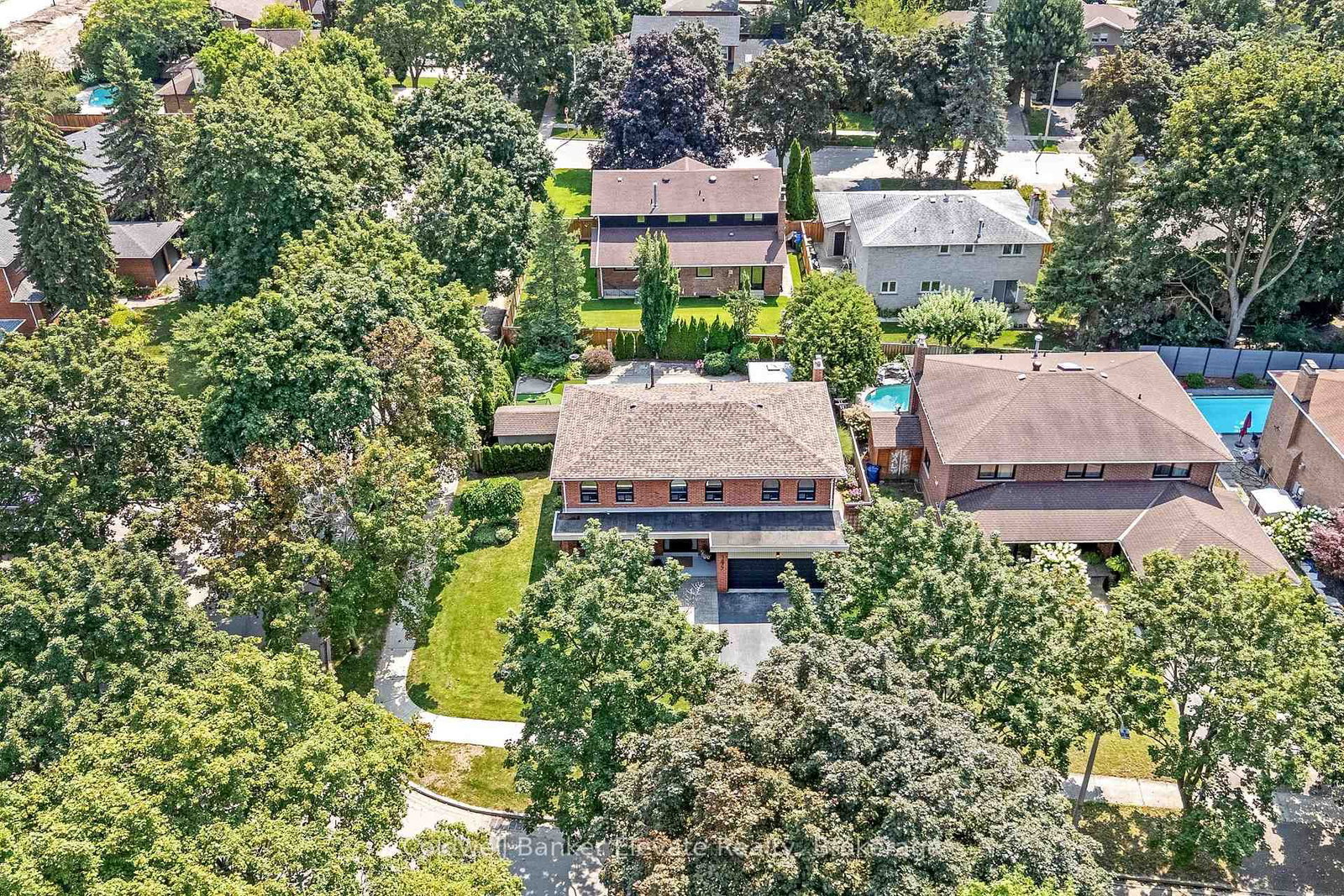 1677 Sherwood Forrest Circle • Mississauga, ON photo 47